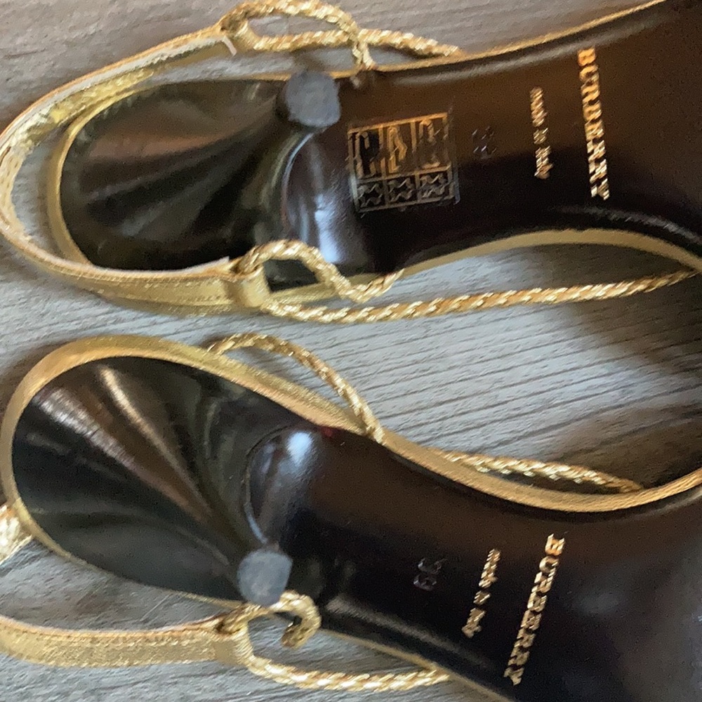 Burberry heels - Picture 5 of 5